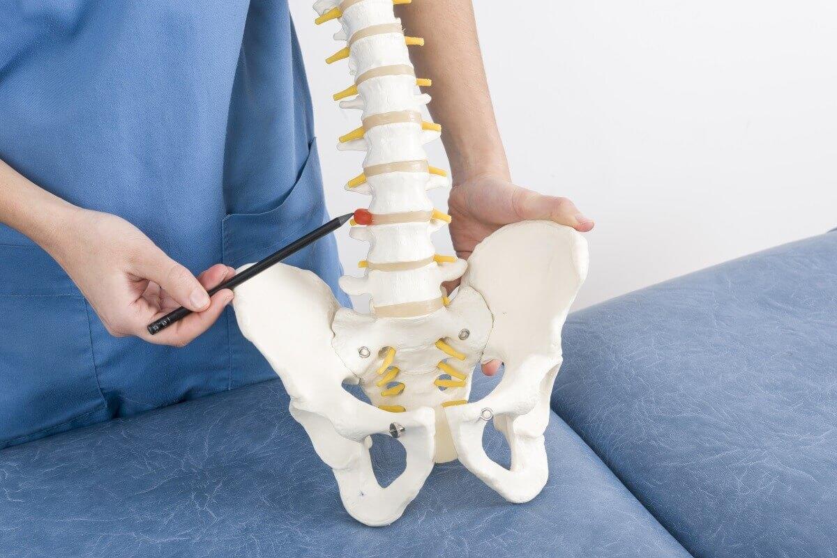 Precio consulta especialista de columna vertebral en Monterrey